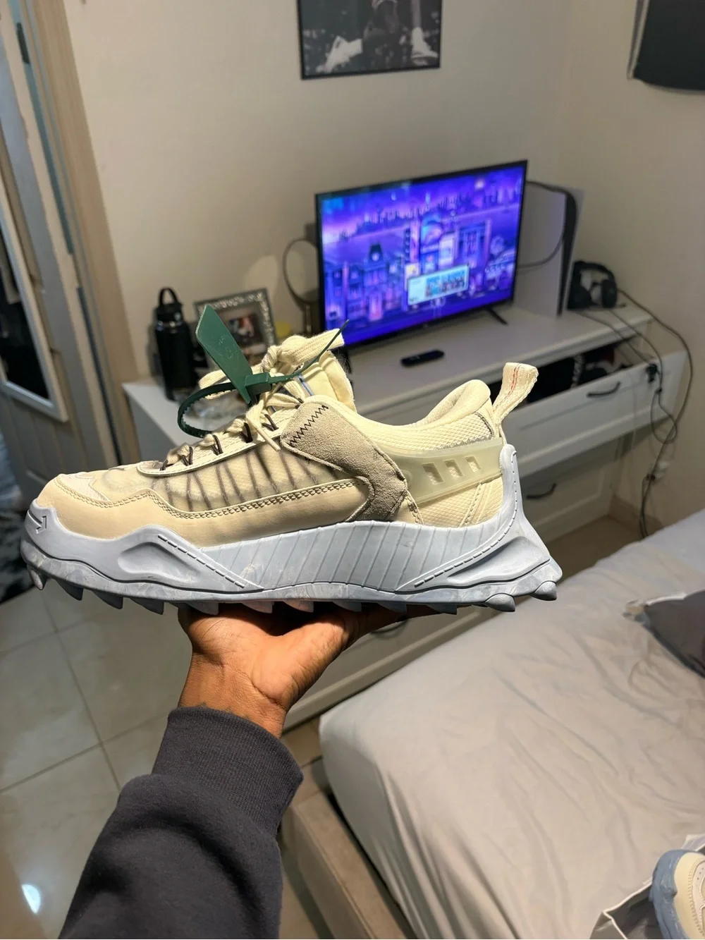 Off-White Men's Light Blue and Cream Trail Sneakers